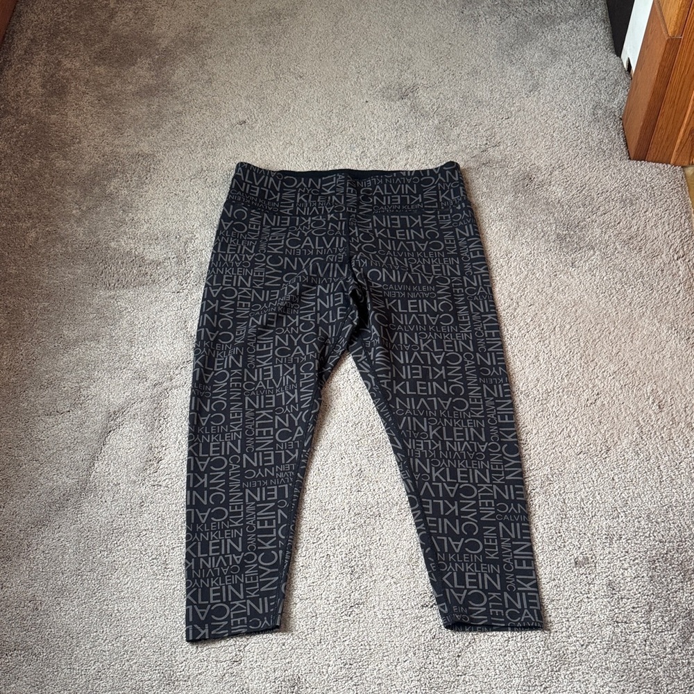 Calvin Klein Black Gray All Over Logo Leggings SIZE XL Athleisure